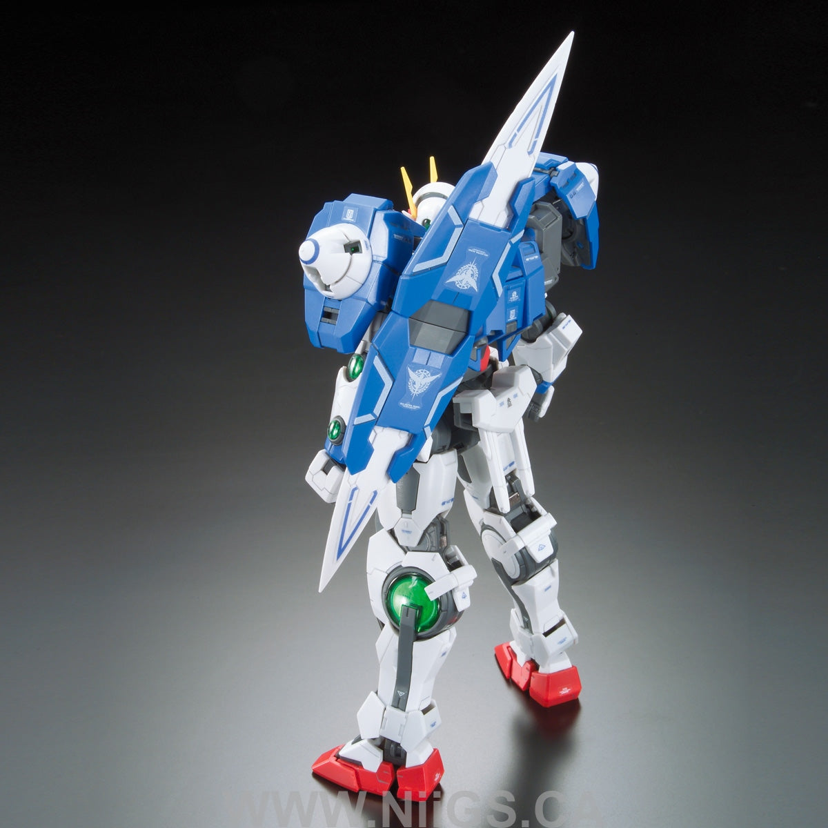 BANDAI Hobby RG 1/144 #18 GN-0000+GNR-010 OO Raiser