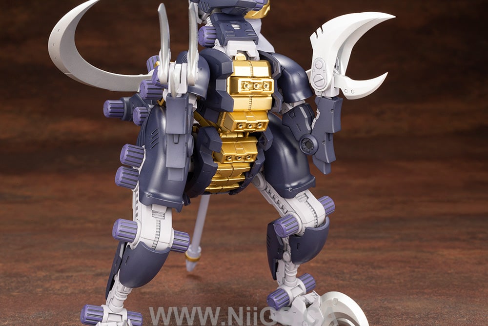 Kotobukiya EZ-027 Raven Raptor