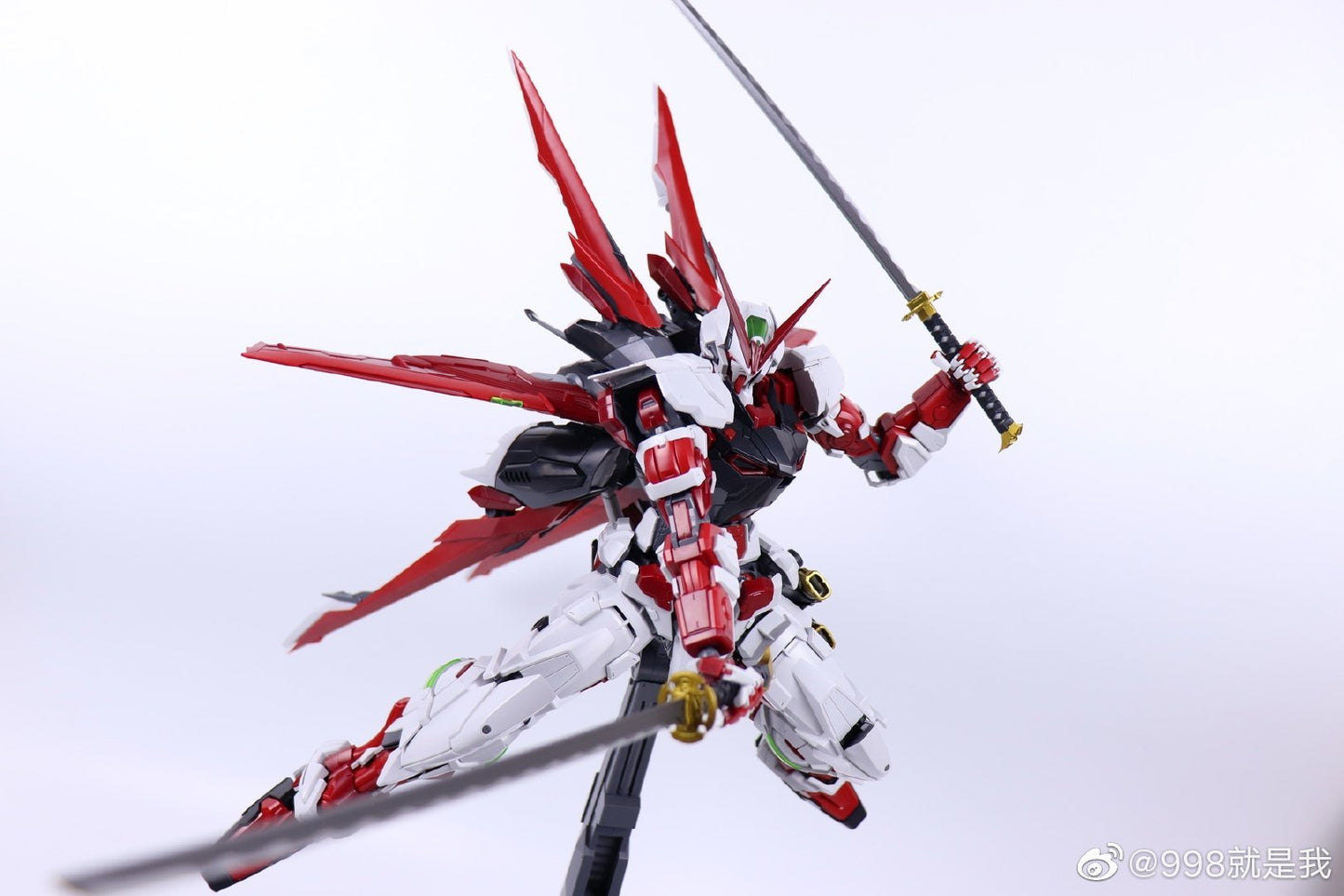 Nilson Works 尼爾森工坊 PG 1/60 Gundam Astray RED FRAME