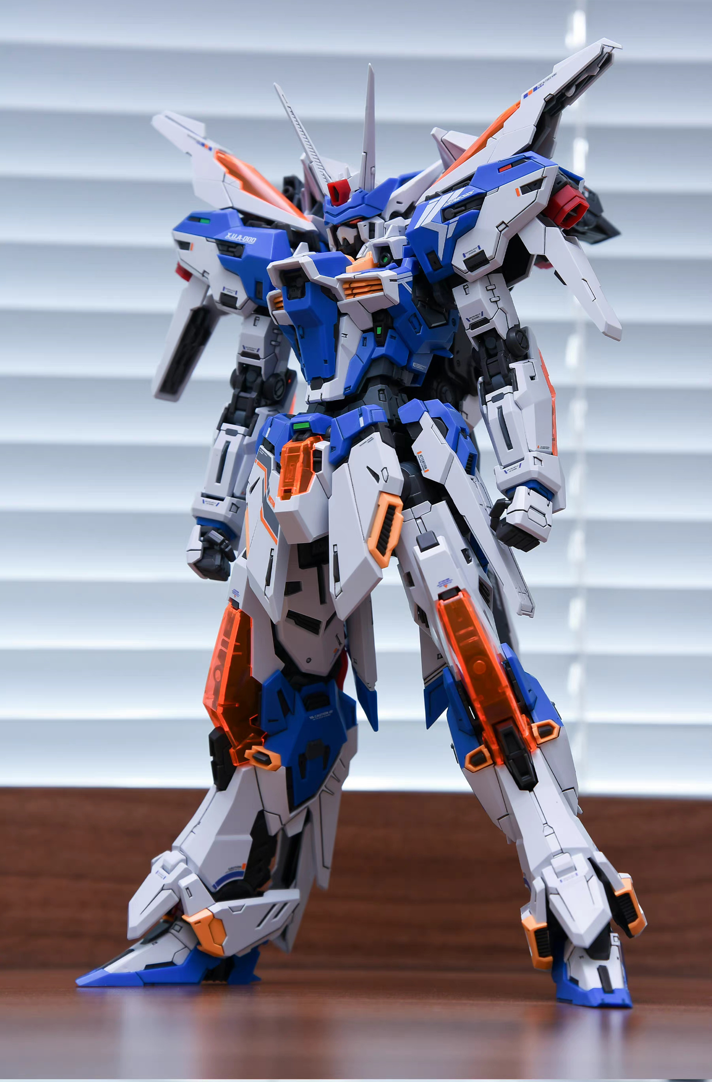 Infinite Dimension MG 1/100 Genesis