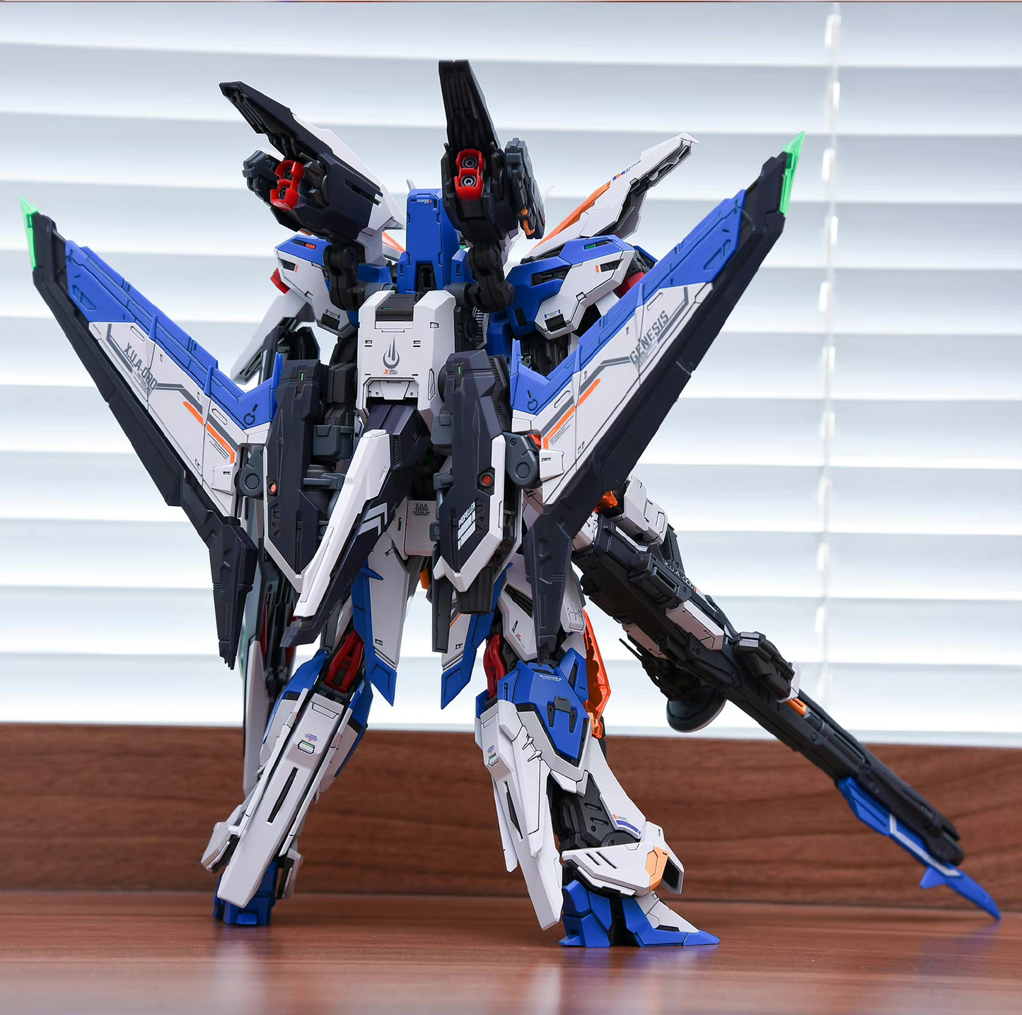 Infinite Dimension MG 1/100 Genesis