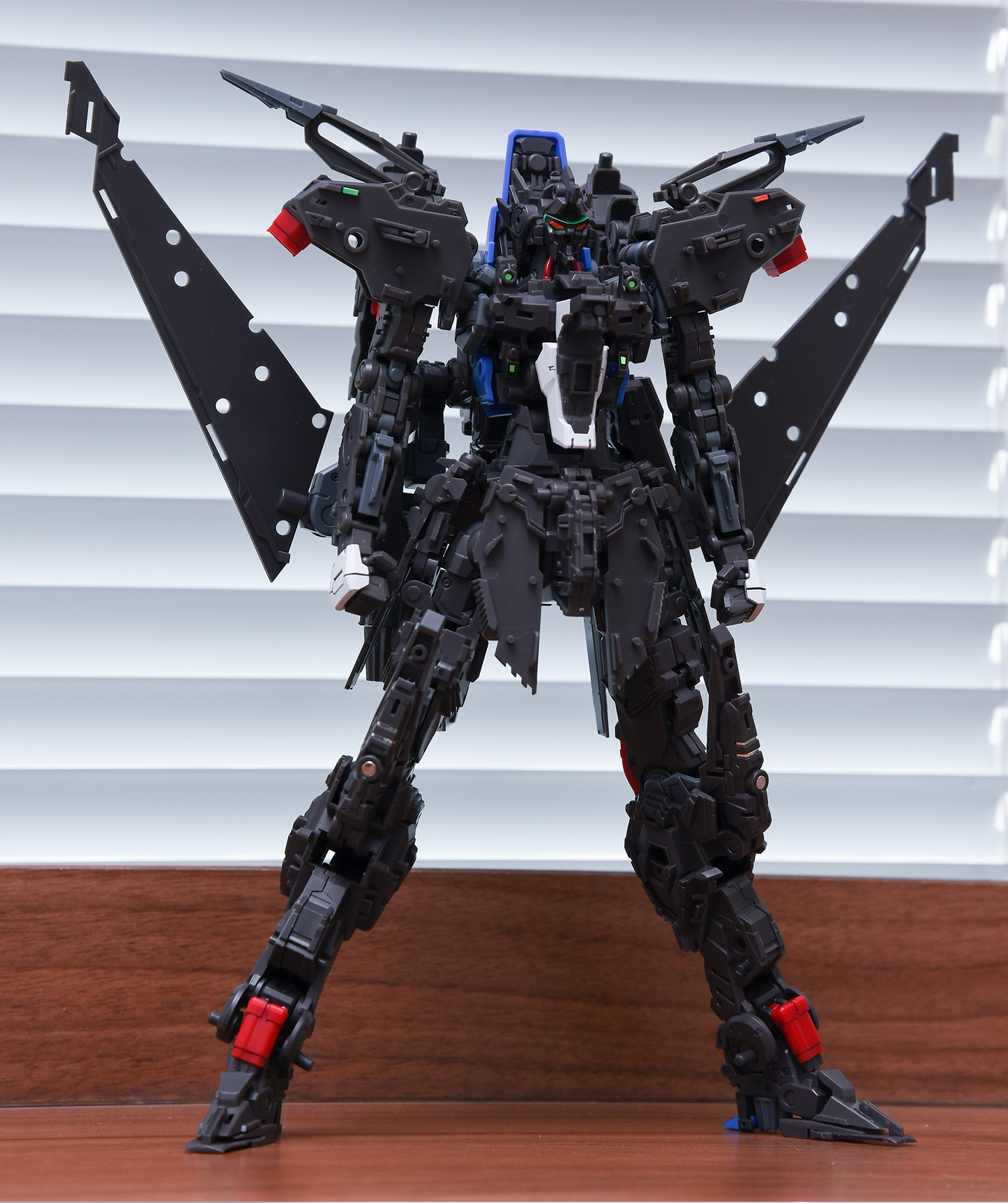 Infinite Dimension MG 1/100 Genesis