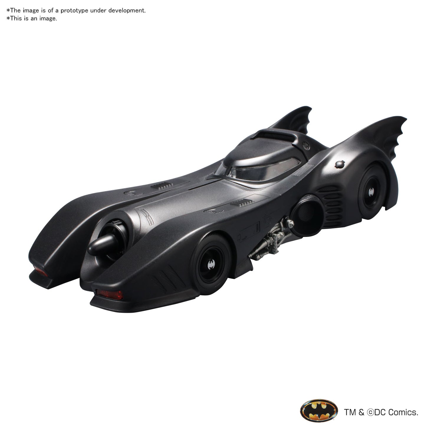 BANDAI 1/35 SCALE MODEL KIT BATMOBILE (BATMAN Ver.)