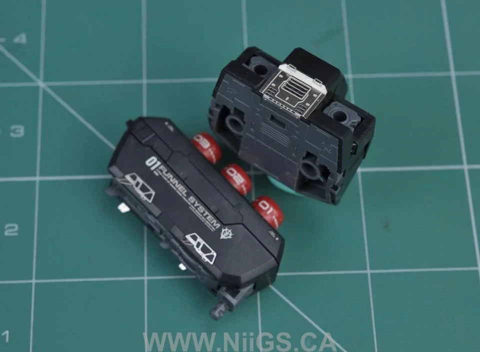 Madworks S04 RG Sazabi Detail-up Parts