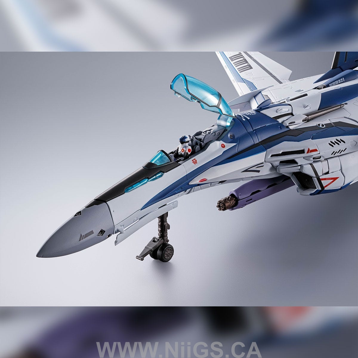 Bandai Spirits DX Chogokin VF-25 Messiah Valkyrie Worldwide Anniv "Macross Frontier"