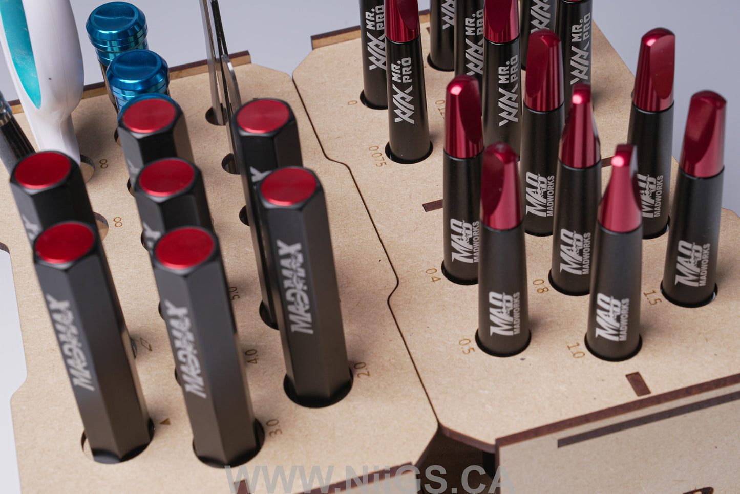 Madworks MH-11 Storage system