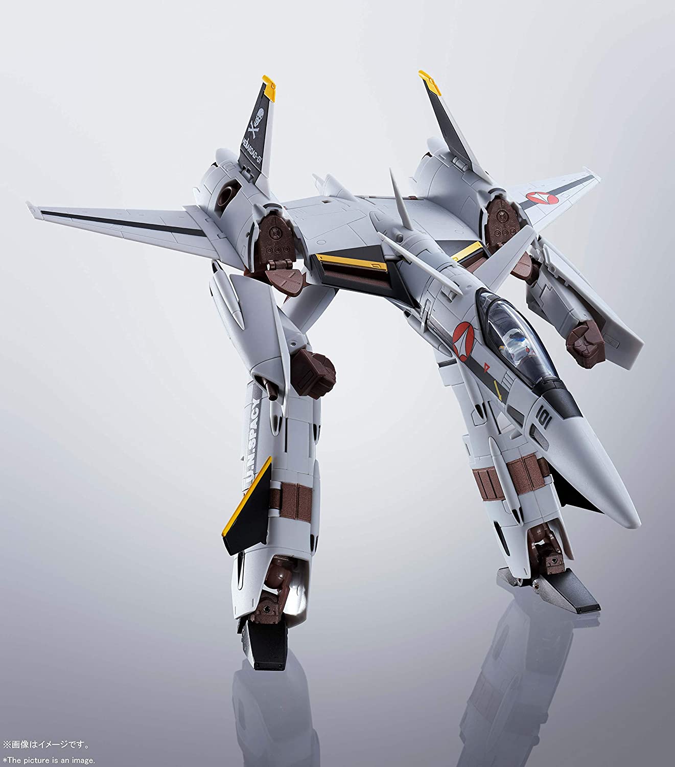 HI-METAL R Super Dimension Fortress Macross VF-4G Lightning III