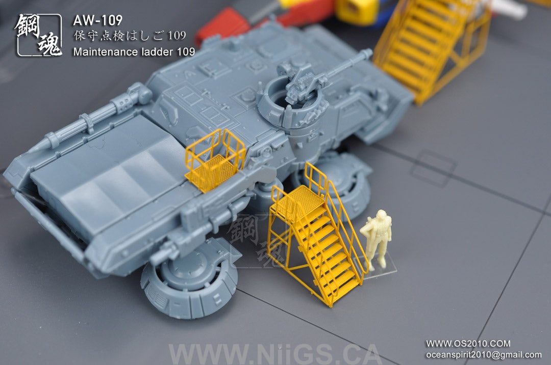 Madworks AW-109 Detail-up Maintenace Ladder
