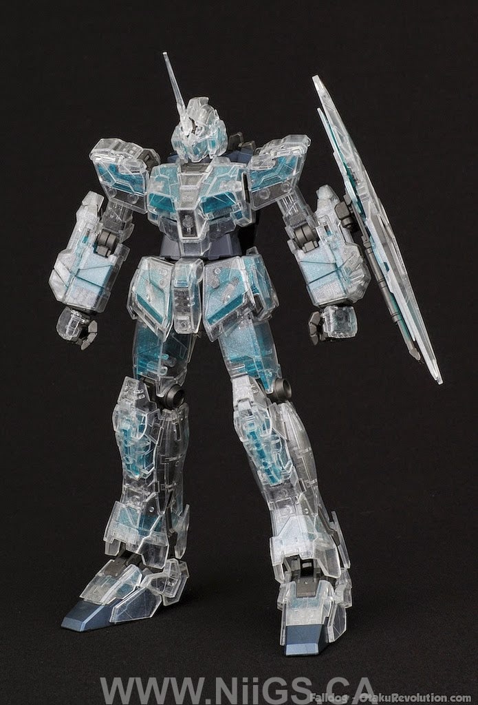 LIMITED MG 1/100 FULL ARMOR UNICORN GUNDAM MECHANICAL CLEAR VER.