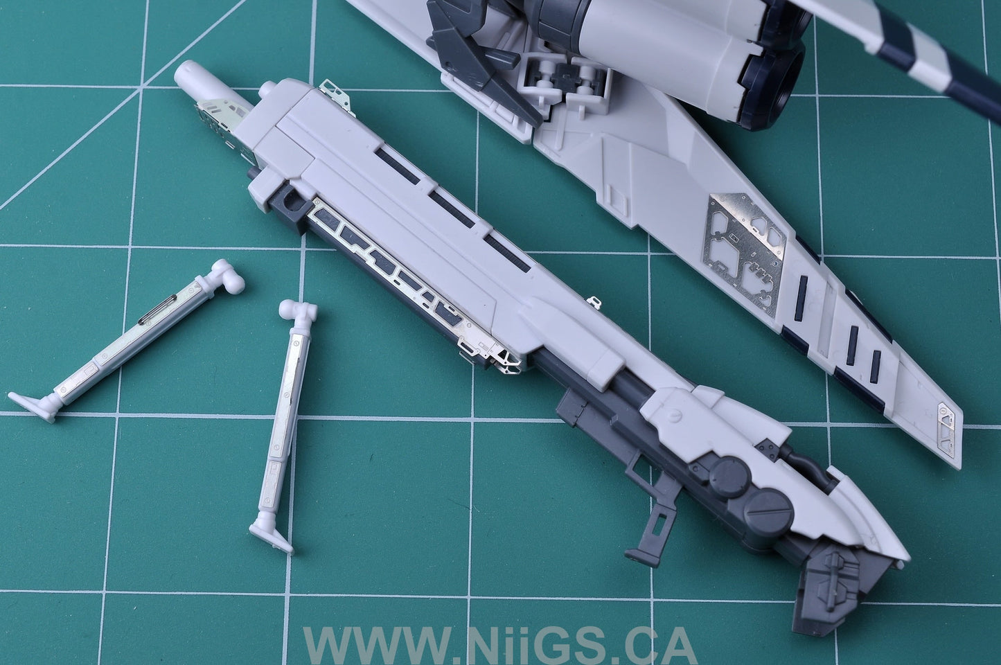 Madworks S20 Etching Parts for RG RX-93 Nu Gundam HWS Add-on (PB)