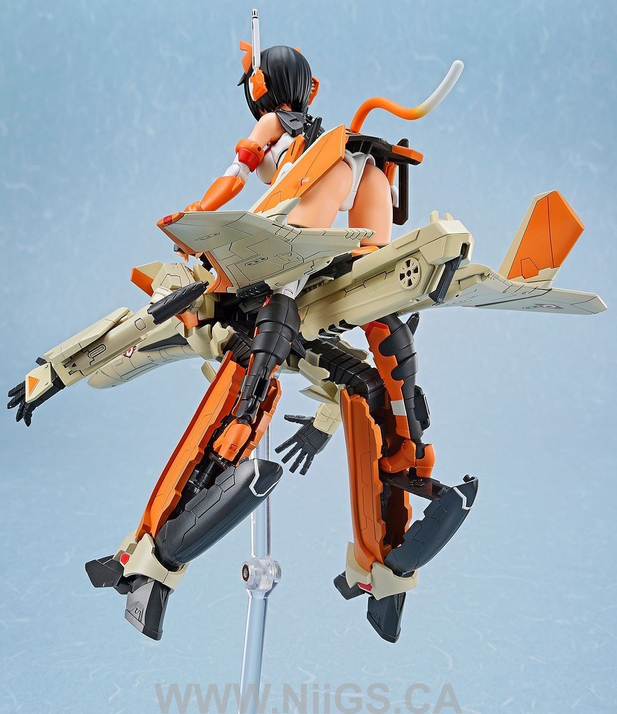 Aoshima V.F.G. MACROSS F VF-31D SKULD SP
