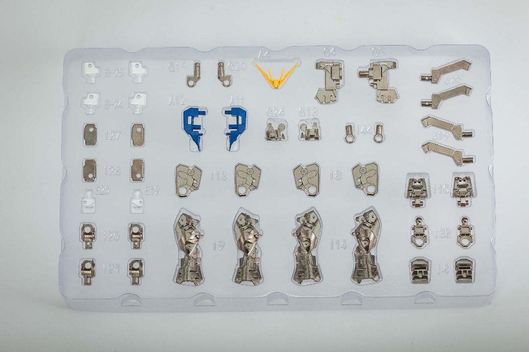 EW MG 1/100 Wing ver. ka metal frame