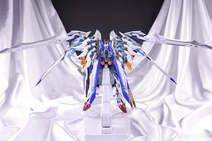Super Nova ZZA 1/100 CH-01 Blue Flame [Lanyan]