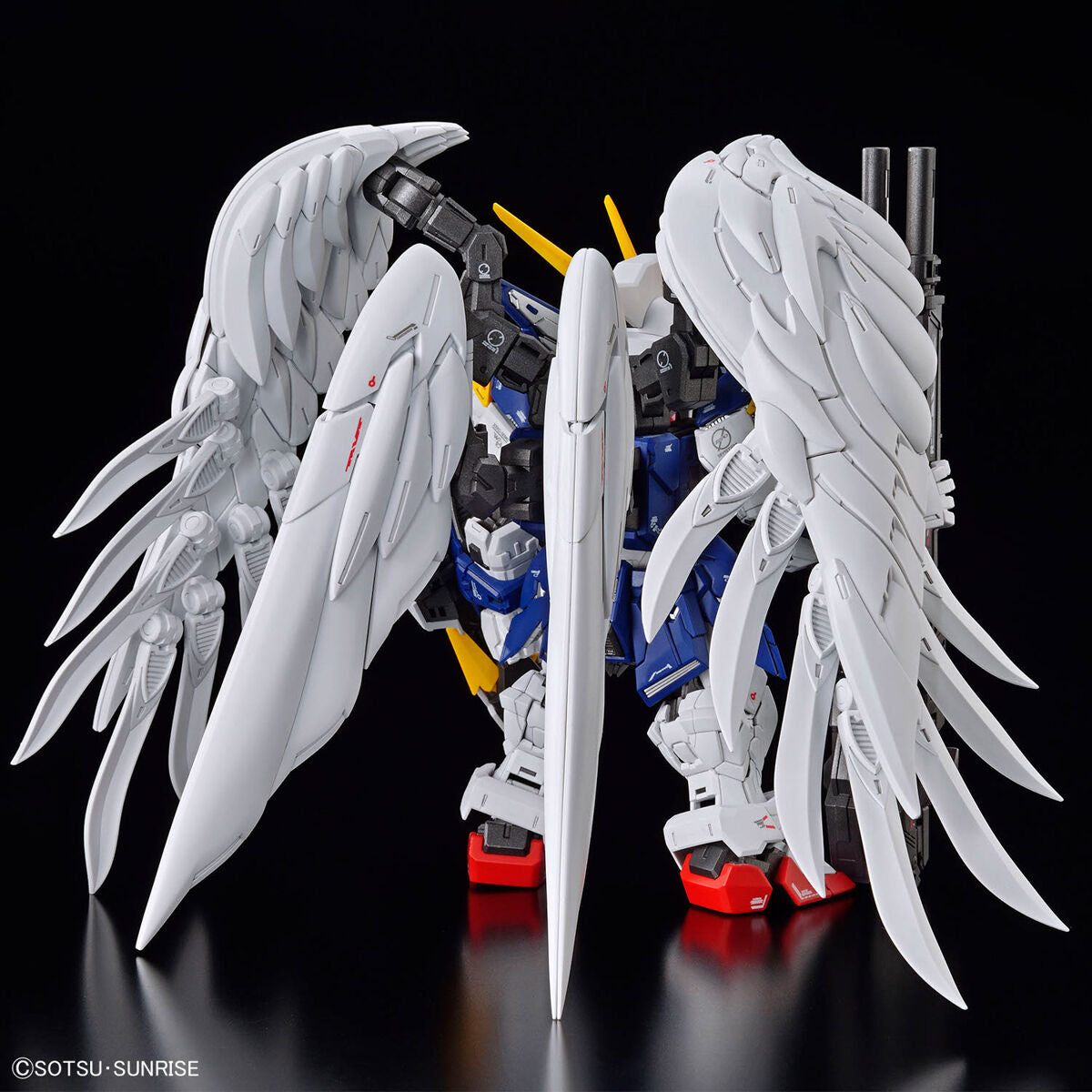 BANDAI Hobby MGSD WING GUNDAM ZERO EW