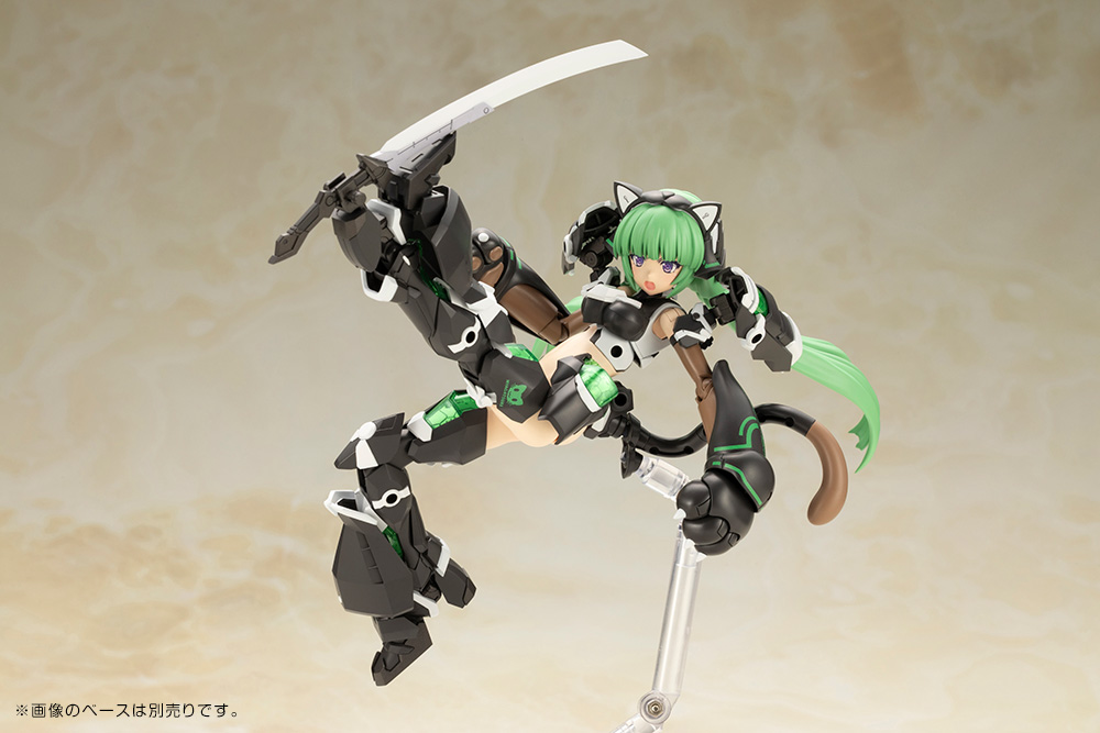 KOTOBUKIYA FRAME ARMS GIRL MAGATSUKI 〈CAT ARMOR Ver.)