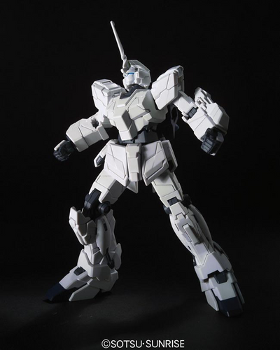 BANDAI HOBBY HGUC 1/144 #101 RX-0 Unicorn Gundam (Unicorn Mode)