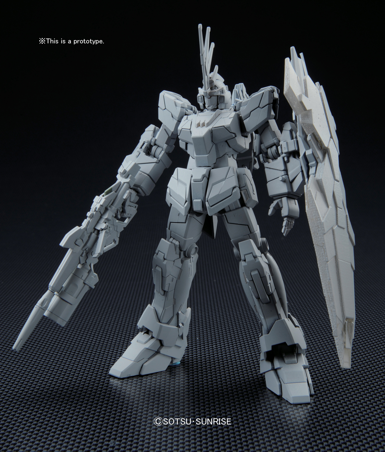 BANDAI HOBBY HGUC 1/144 #153 Unicorn Gundam 2 Banshee Norn (Unicorn Mode)