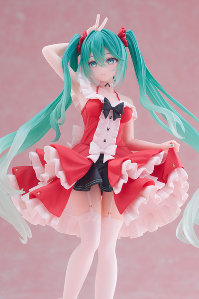 GSC x TAITO Hatsune Miku Figure - Fashion (Lolita Ver.)