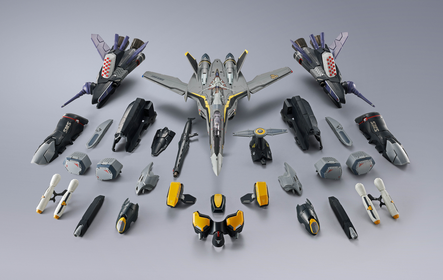 BANDAI Tamashii DX CHOGOKIN VF-25S ARMORED MESSIAH VALKYRIE(OZMA・LEE USE) RIVIVAL Ver. "MACROSS"