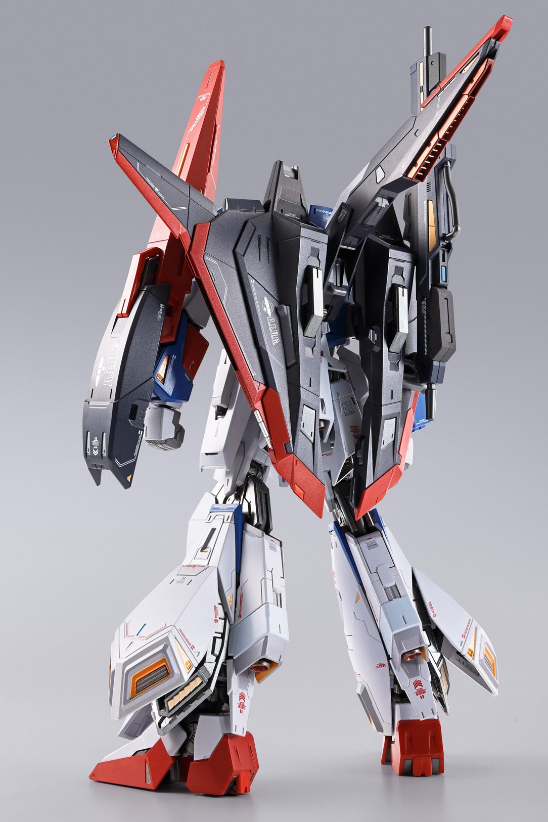 TAMASHII NATIONS METAL BUILD ZETA GUNDAM "Mobile Suit Zeta Gundam"