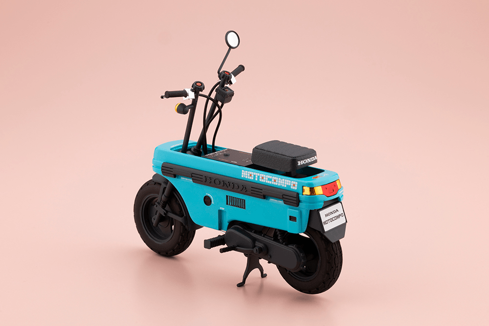 KOTOBUKIYA BUSTER DOLL KNIGHT Alice with Honda AB12 MOTOCOMPO