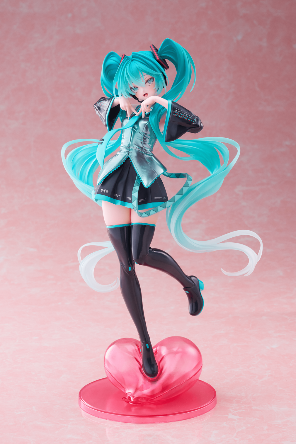 TAITO Hatsune Miku T-Most Figure
