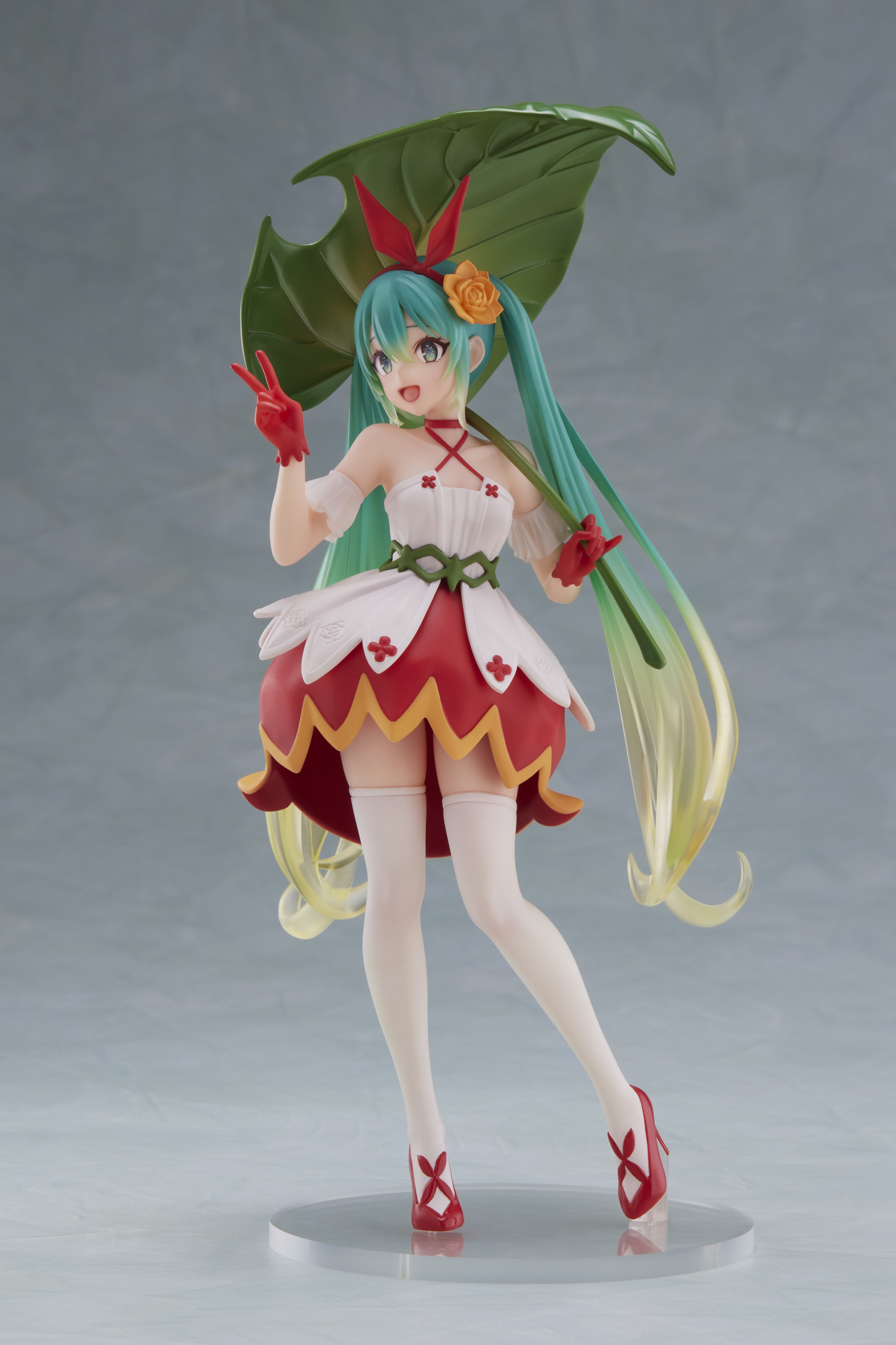 TAITO Hatsune Miku Wonderland Figure - Thumbelina