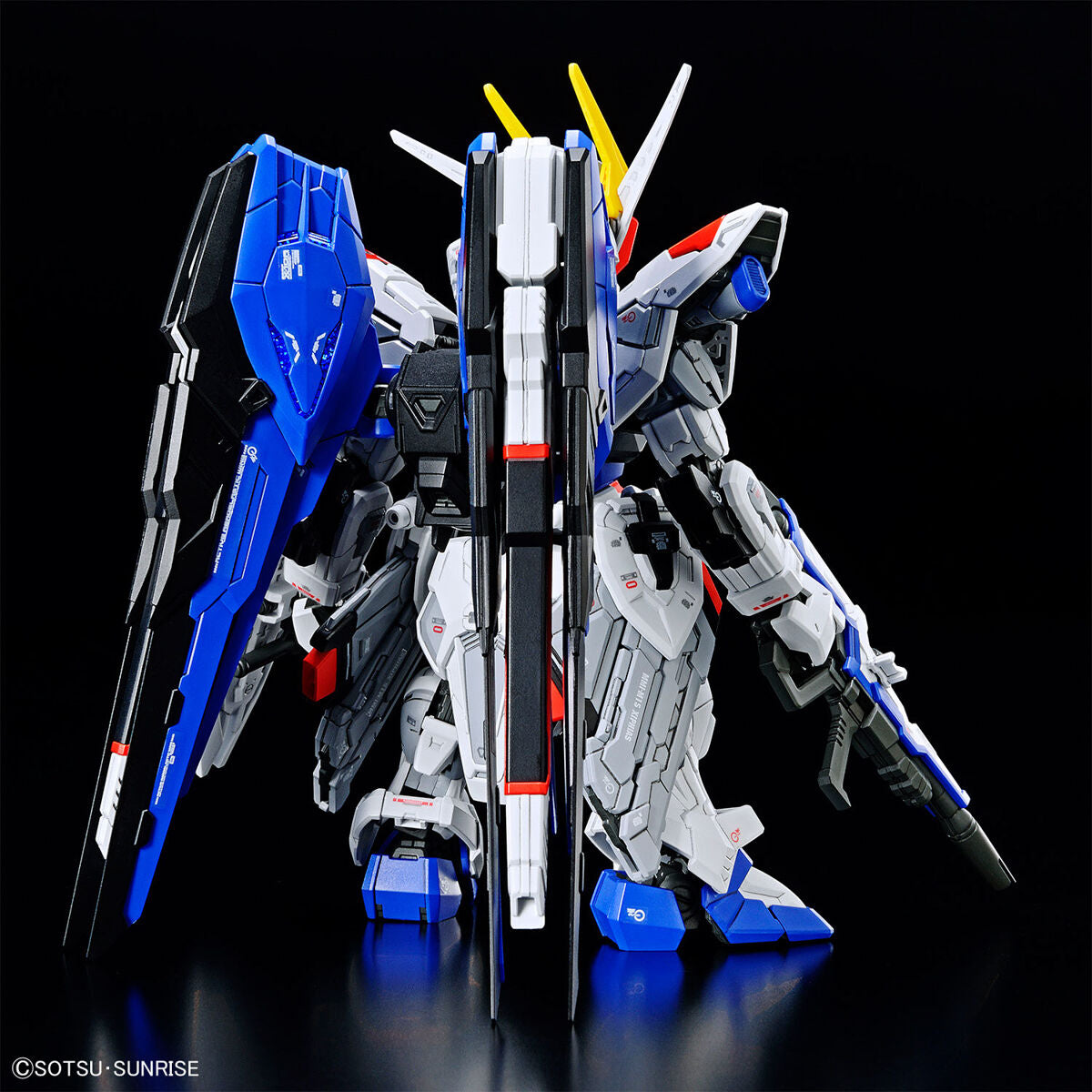 MGSD MASTER GRADE SD FREEDOM GUNDAM