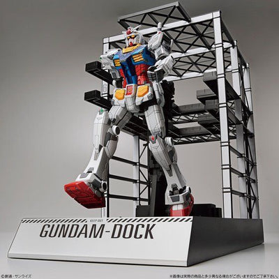 LIMITED Gundam Factory 1/144 RX-78F00 Gundam & Gundam Dock